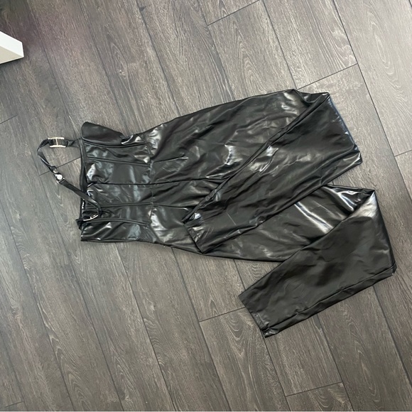 I. AM. GIA. Black faux leather catsuit Medium unworn - Picture 6 of 8